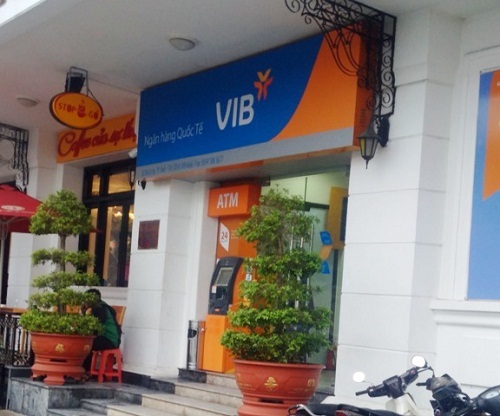 Đi công tác, tài khoản ngân hàng 'bốc hơi' 30 tỷ đồng