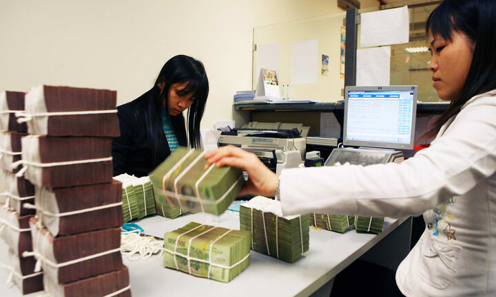 Lãi suất huy động ngân hàng biến động dịp cuối năm