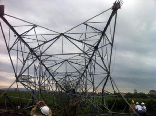 Truy trách nhiệm vụ đổ cột điện đường dây 500kV