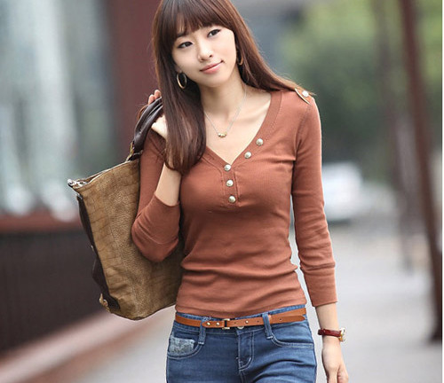 4 mẹo chọn áo cho người vai ngang giấu nhẹm khuyết điểm