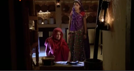 Cô dâu 8 tuổi phần 12 tập 54: Người nhà nghi ngờ hành động của Hakhi