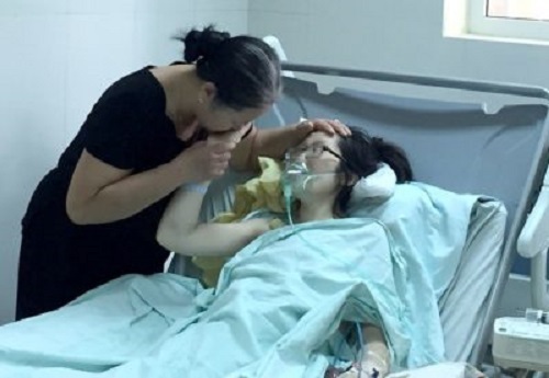 Top 5 câu chuyện về tình người lấy nước mắt dân mạng