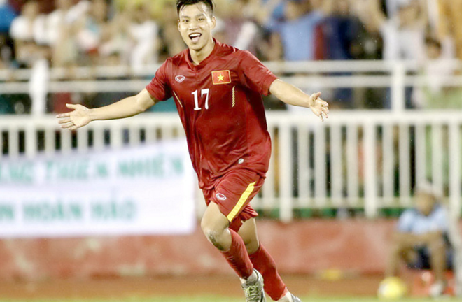 Tin AFF Cup 16/12: Báo nước ngoài vinh danh 3 tuyển thủ Việt Nam