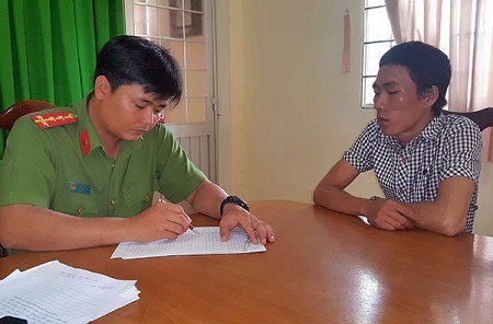 Mâu thuẫn tình ái, gã trai trẻ đâm người tình hàng chục nhát dao