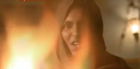 Cô dâu 8 tuổi phần 12 tập 58: Akhira tưới xăng thiêu sống người thân