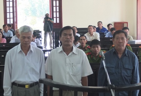 Cán bộ thuế