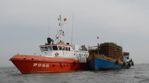 Cứu thành công 10 thuyền viên gặp nạn trên vùng biển Vũng Tàu