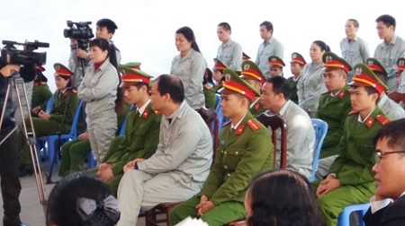 Tuyên án nhóm đối tượng trong đường dây mua bán trên 5.000 bánh heroin