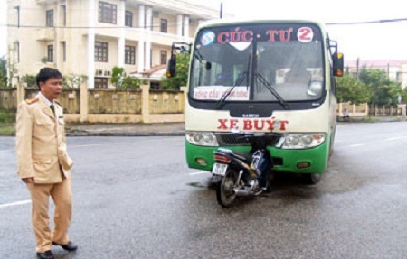 Tin tai nạn giao thông mới nhất ngày 1/1/2017