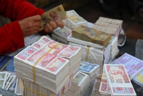 Thắt chặt việc cấm đổi tiền để 'ăn' chênh lệch trong dịp Tết