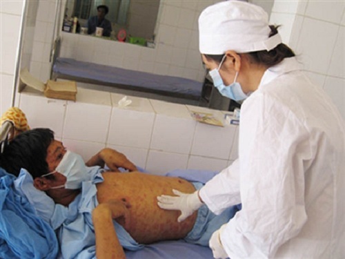 Hà Nội: Số người nhiễm HIV trong nhóm nam 'quan hệ' đồng giới tăng cao