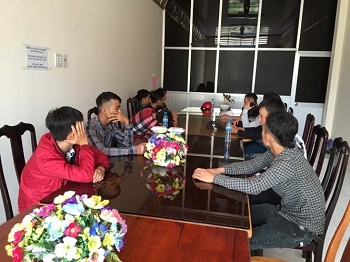 Tạm giữ hàng chục