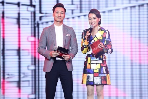 MC Thể thao của VTV bất ngờ dẫn chương trình The Remix