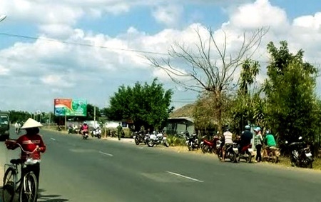 Phát hiện cặp vợ chồng tử vong bất thường trong quán cà phê