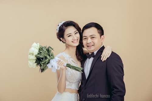 Hé lộ ảnh cưới của Hoa hậu Thu Ngân và chồng đại gia hơn 19 tuổi