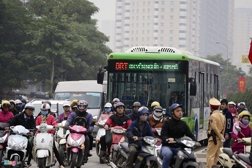 Hà Nội đề xuất lắp dải phân cách cứng trên tuyến buýt nhanh BRT