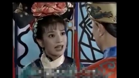 Hoàn Châu cách cách bị tát tai vì đòi tiền lương