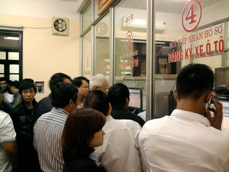 Bộ Tư pháp lên tiếng về đề xuất mỗi người chỉ được cấp 1 biển số xe