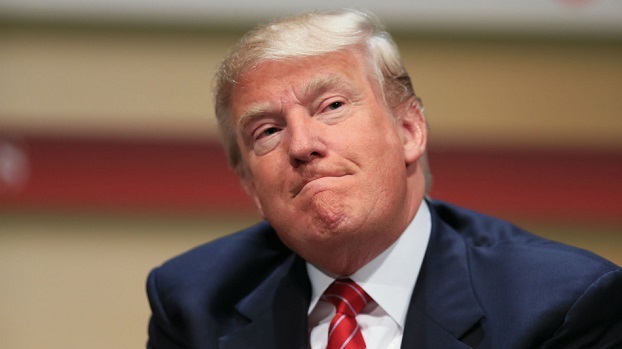 Đưa tin về người ủng hộ lệnh cấm nhập cư trên Twitter, ông Trump bị tố “lừa dối