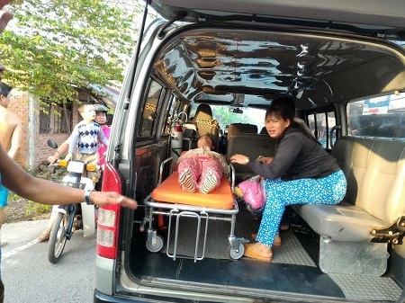 Cứu sống thiếu nữ quẫn trí nhảy cầu tự tử