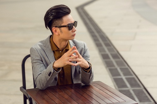 Sáng tác đầu tay dành cho người thất tình của Slim V lặng lẽ cán mốc triệu view