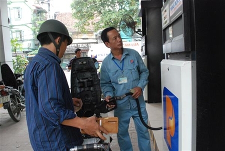 Doanh thu giảm, Petrolimex vẫn lãi 6.300 tỷ đồng trong năm 2016