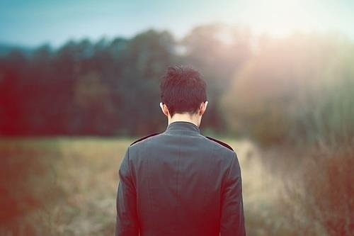 Chia tay vợ khi vẫn nặng lòng yêu, gã giang hồ rơi nước mắt nhớ về người cũ