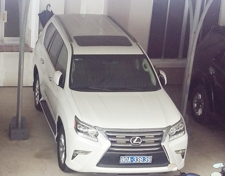 Sau khi tặng 2 xe Lexus 6 tỷ, doanh nghiệp xin tạm ứng 25 tỷ đồng?