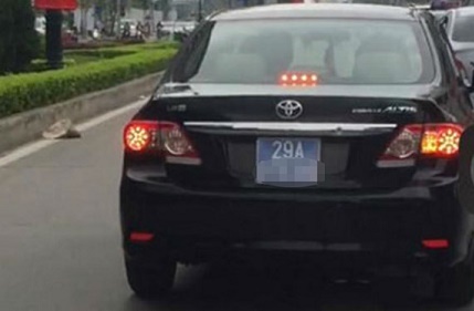 Hà Nội: Công bố kết quả xác minh 3 xe biển xanh đi lễ hội