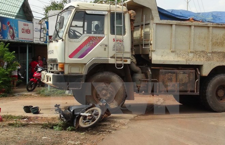 Khởi tố vụ xe ben gây tai nạn khiến thai phụ và con 9 tuổi tử vong