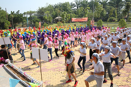 “Địa ốc” Kim Phát tưng bừng mừng 8/3 bằng “Team Building”