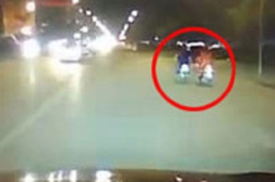 Bắt khẩn cấp nhóm đối tượng chuyên 