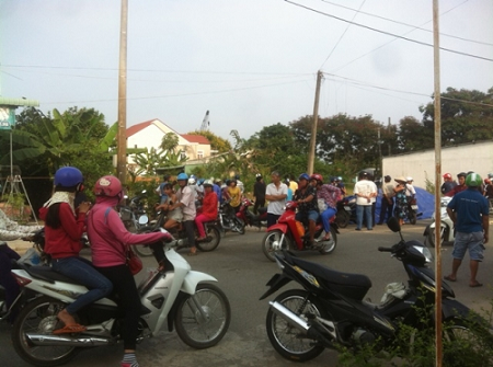 Người phụ nữ chết cháy tại bãi đất trống do tự thiêu