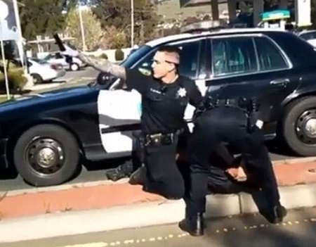 Cảnh sát Mỹ truy đuổi nghi phạm như phim hành động