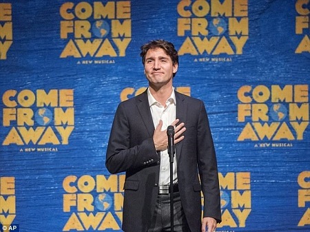 Con gái Trump đi xem nhạc kịch với Thủ tướng Canada đẹp trai