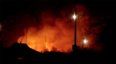 Nổ kho đạn lớn nhất Ukraine, hàng nghìn người sơ tán khẩn cấp