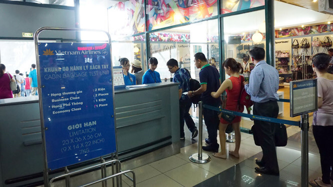 Đầu năm, các hãng hàng không nội địa đồng loạt tăng giá vé máy bay