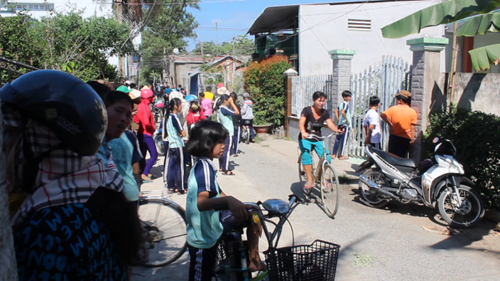 Nam giáo viên ở Tiền Giang treo cổ tự tử tại nhà riêng