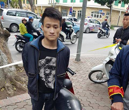 Hà Nội: 141 bắt giữ đối tượng vẫn đang phê ma túy