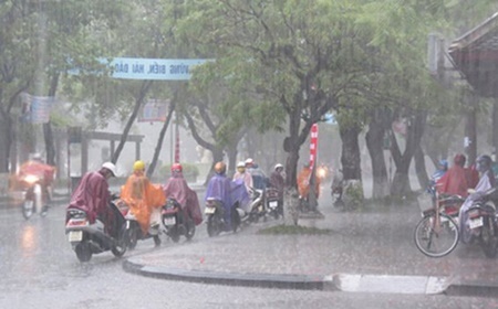 Dự báo thời tiết hôm nay 31/3: Miền Bắc mưa rào, trời chuyển rét