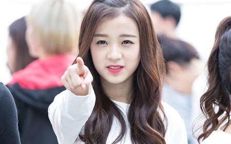 Cô gái 15 tuổi này sẽ là nữ thần nhan sắc thế hệ mới của Kpop?