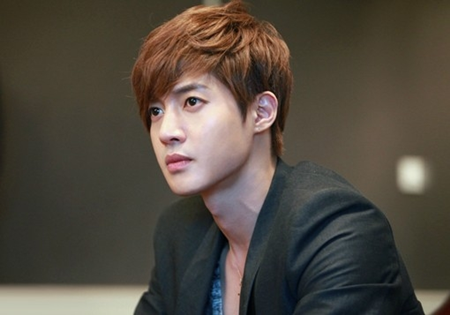 Kim Hyun Joong bị vạch trần lời nói dối khi say rượu lái xe