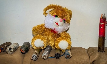 IS giấu bom trong tivi, tủ lạnh nhà dân trước khi bỏ chạy