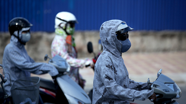 ​Nắng nóng bắt đầu “tấn công” miền Bắc