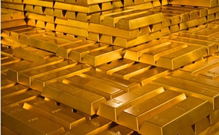 Giá vàng hôm nay 13/4: Vàng SJC “leo dốc”, tăng thêm 70 nghìn đồng/lượng