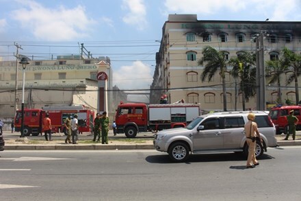 Cháy lớn lại bùng phát tại Công ty Kwong Lung Meko