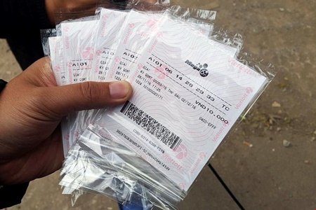 Hai chiếc vé Vietlott  trúng giải jackpot được bán tại TP. Hồ Chí Minh