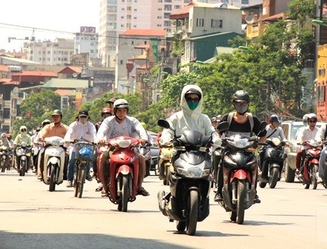 Dự báo thời tiết ngày 21/4: Miền Bắc ban ngày nắng nóng 37 độ C, chiều tối đón không khí lạnh