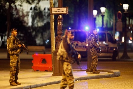 IS nhận trách nhiệm vụ xả súng tại Paris khiến một cảnh sát thiệt mạng