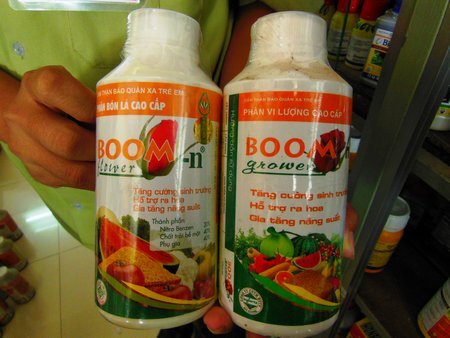 Điều tra vụ học sinh lớp 8 bơm thuốc tăng trưởng thực vật vào bình nước ở lớp để hại bạn